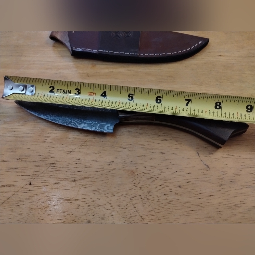 New Damascus steel blade men's hunting knife with sheath - Picture 9 of 9